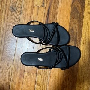 TKEES Sloane sandals, black